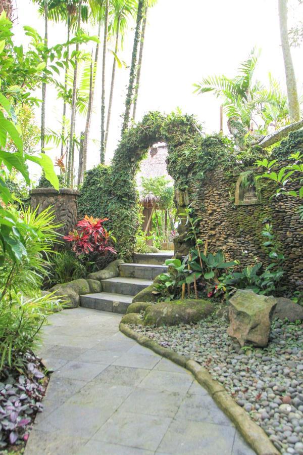 Kubu Sari Ubud Buitenkant foto